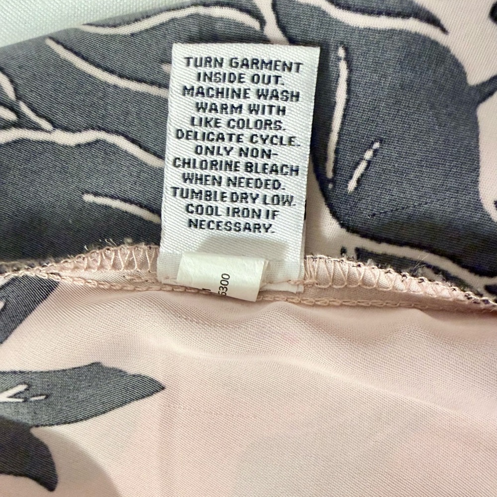 Ophelia Roe Pink Floral Blouse with Black Print - Picture 9 of 9